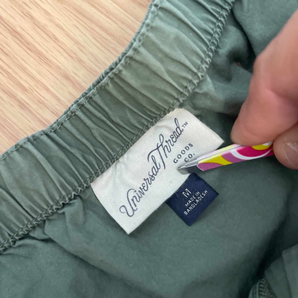 Universal Thread Army / Olive Green Sleeveless Ca… - image 6